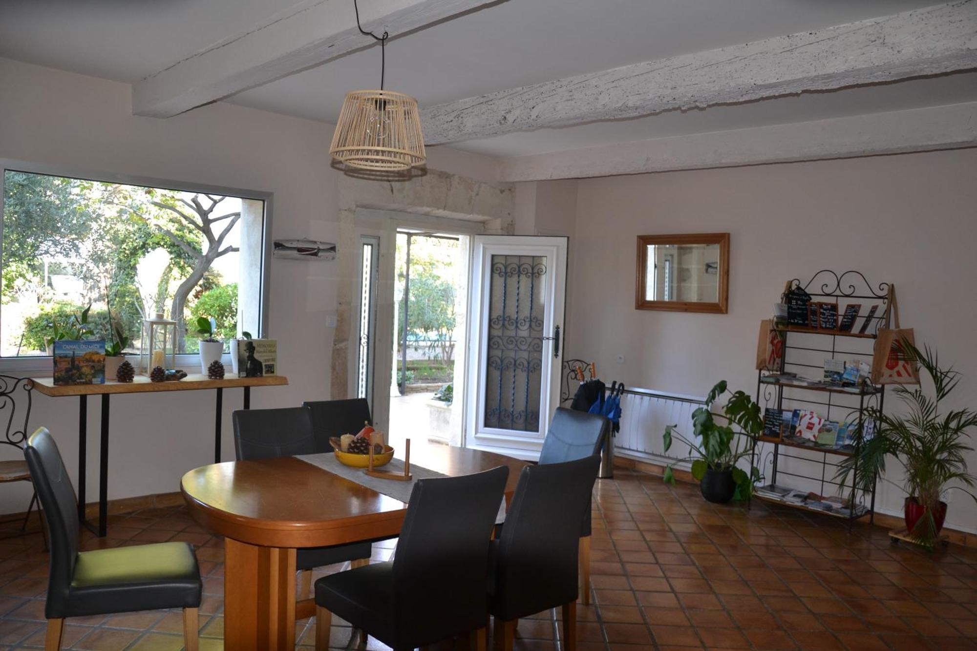 Bed and Breakfast Le Colibri Bleu Argeliers Exterior foto