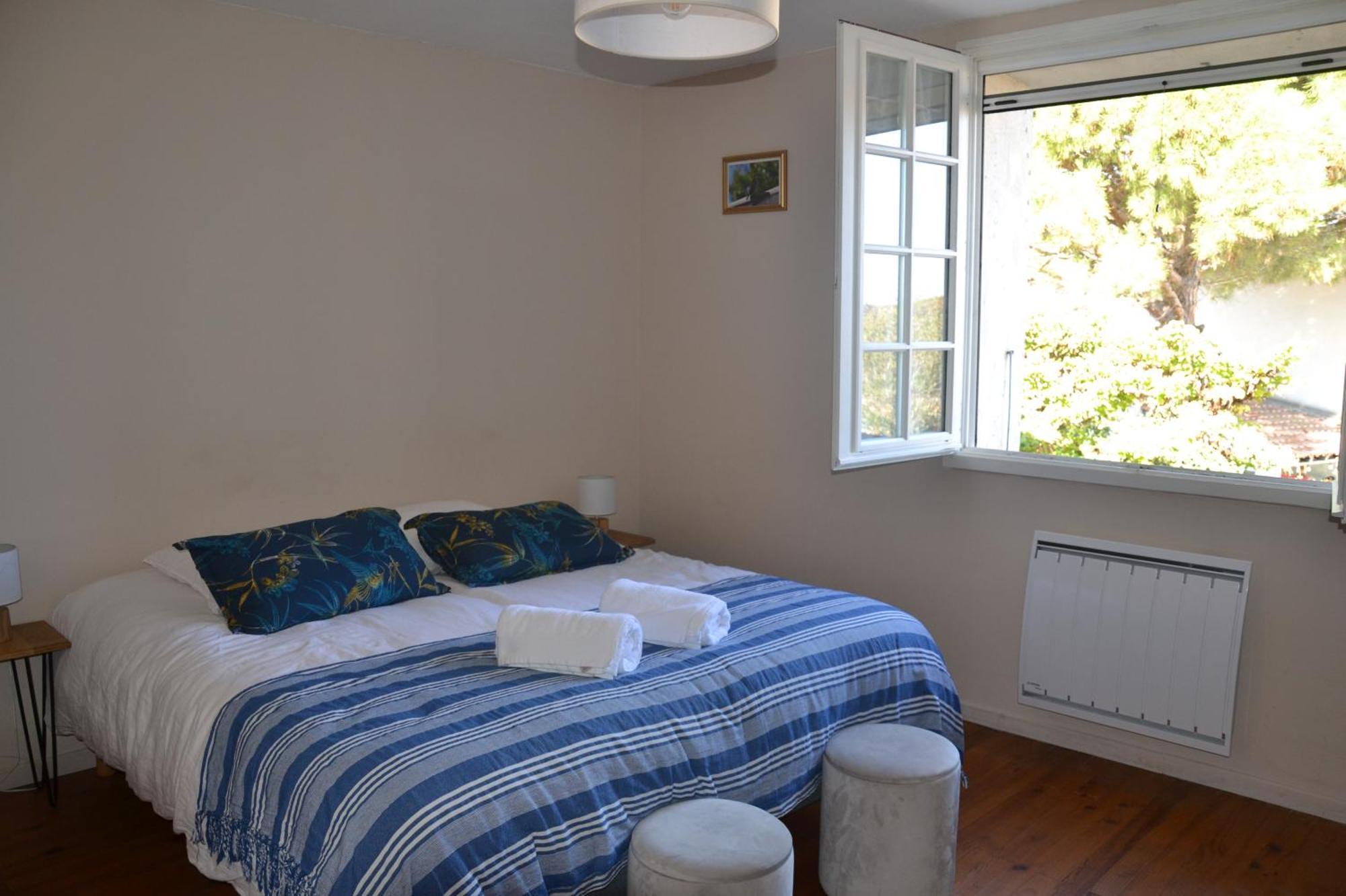 Bed and Breakfast Le Colibri Bleu Argeliers Exterior foto